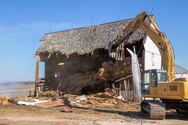 Barn Demolition in Flower Mound