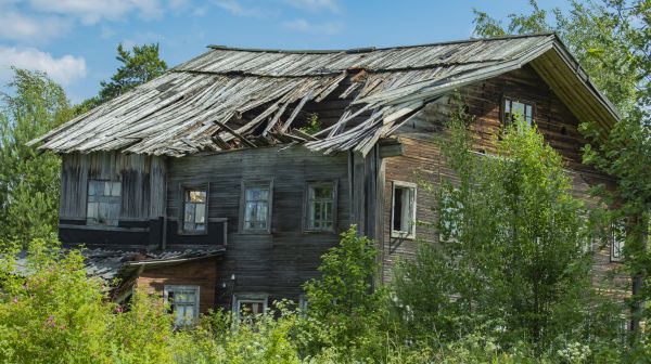 Cottage Demolition in Flower Mound